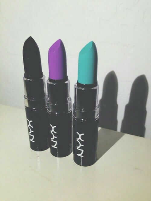 Nyx Purple Lipstick