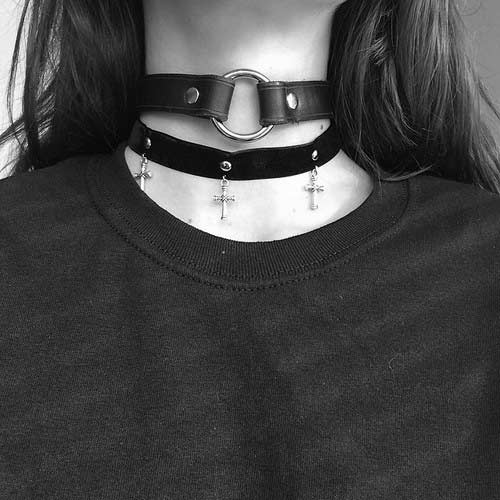 Chokers necklaces