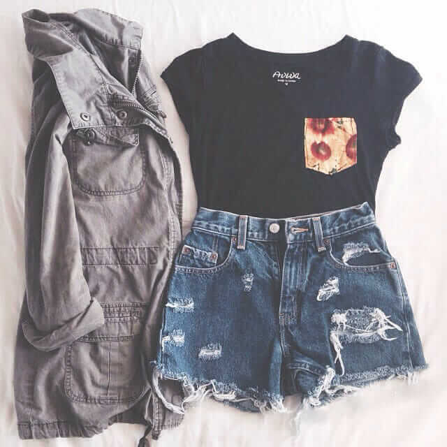 Grunge outfit idea nº17: Black T with floral pocket, tattered jean shorts, grey canvas jacket