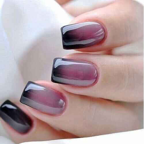 Gloss ombre black & purple nail polish