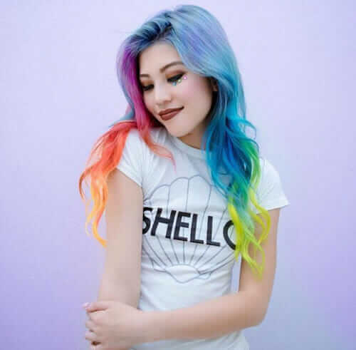 Long Rainbow hair with Shello T-Shirt by Hieucow
