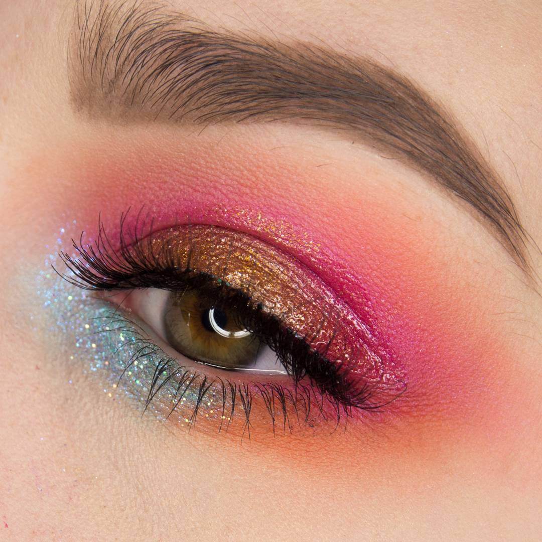 Colorful eye makeup look by phunky_town