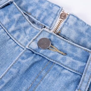 Jeans with Back Zipper Details 2