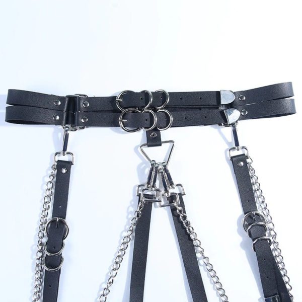 Faux Leather Metal Chain Ring Belt Details