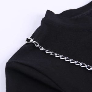 Crop Top with Hollow Out Ring Chain Details