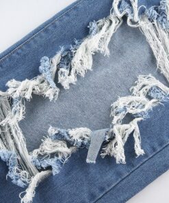 High Waist Distressed Jeans Details 3