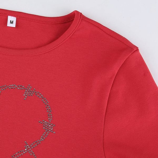 Barbed Wire Heart Crop Top Red Details 2