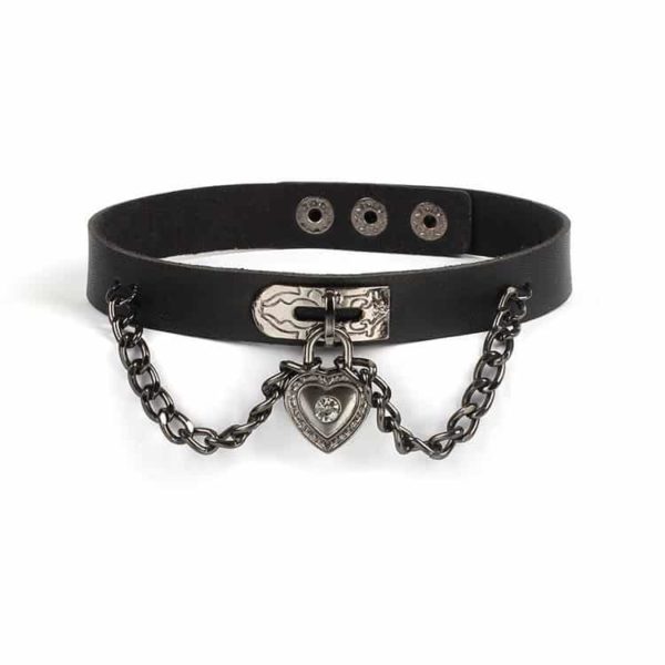 Vegan Leather Choker with Heart Pendant Chains Full