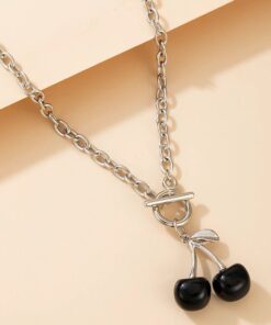 Black Cherries Chain Necklace Details 2