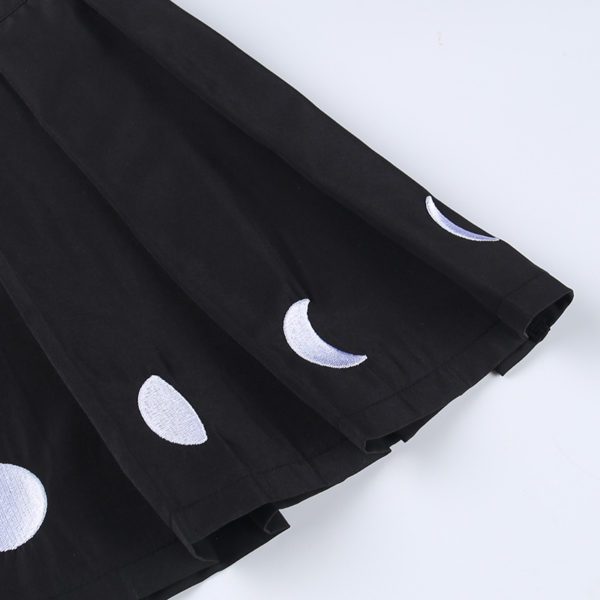 Lunar Phase Pleated Mini Skirt Details 2