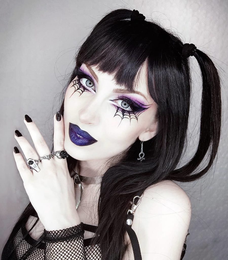 Sexy goth makeup