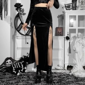 Black Velvet Split Long Skirt 4