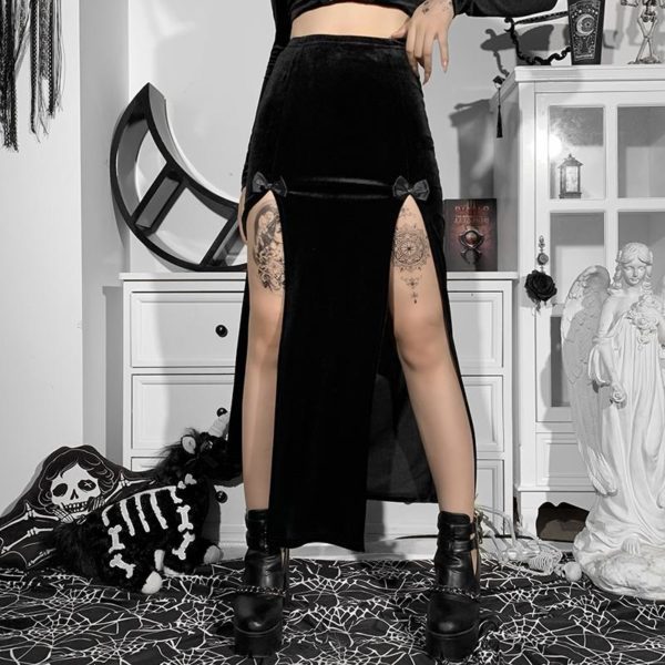 Black Velvet Split Long Skirt