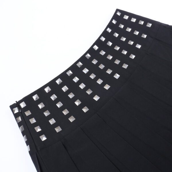 Mini Rivet Pleated Skirt Details