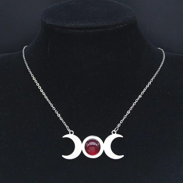 Triple Moon Necklace Red pearl